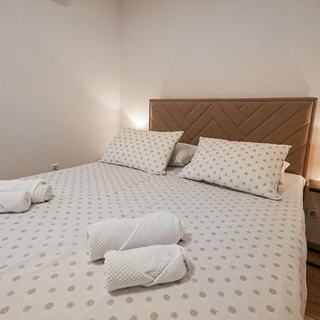 Apartments Villa Luce Makarska Buitenkant foto